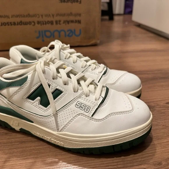 New Balance 550 Golf Shoes - Picture 1 of 7